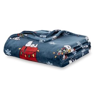 Peanuts® Snoopy Christmas VelvetLoft® Plush Bed Blanket