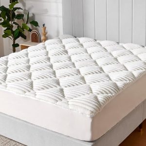 Novilla Soft Queen Mattress Topper – Plush & Warm Comfort