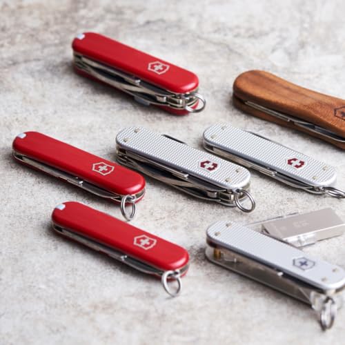 Victorinox Swiss Army Tinker Red Pocket Knife - Image 2