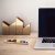 Top Plaza Solar System Desk Decor: Celestial Crystal Gift